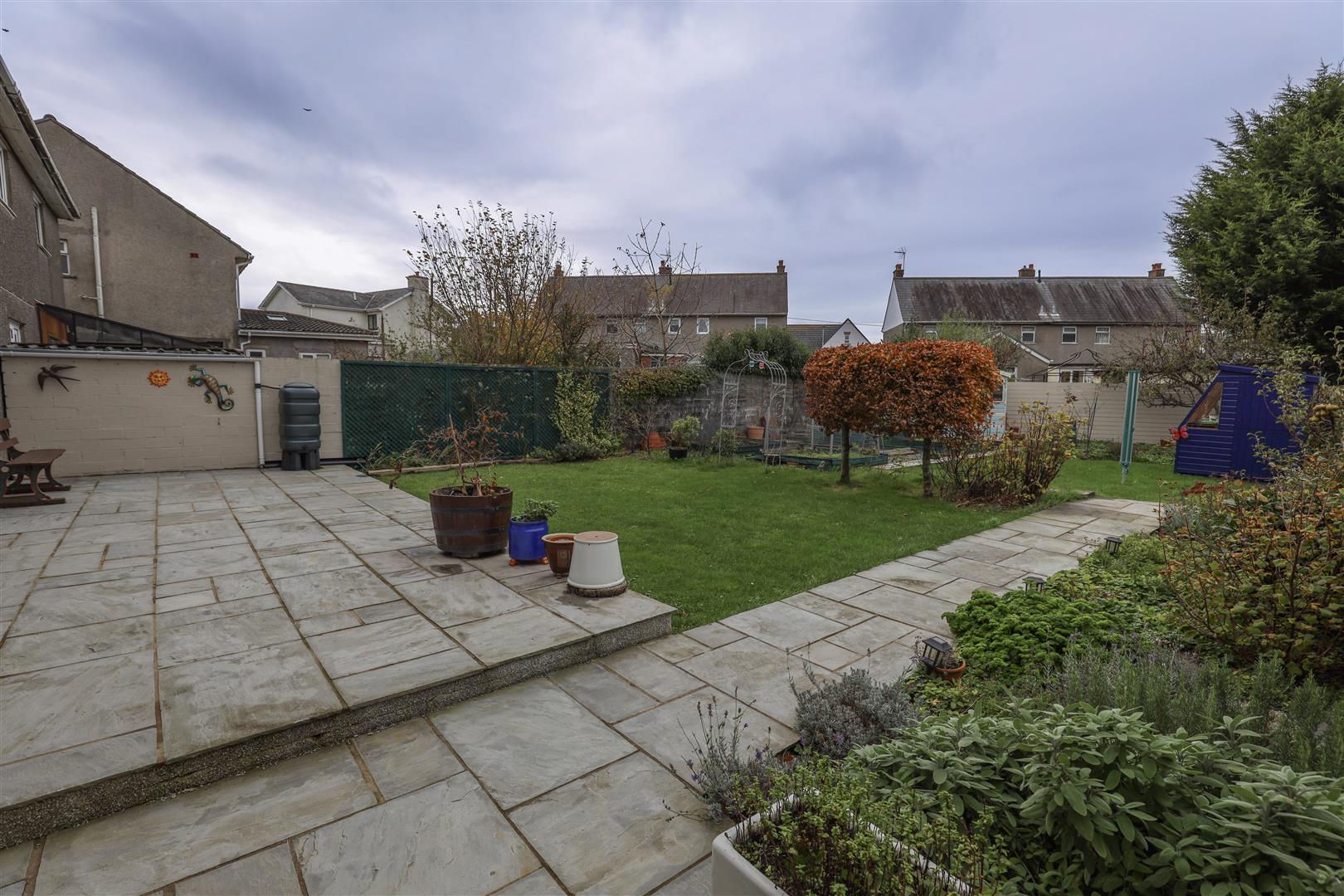 10 Ewenny Road, Wick, Nr Cowbridge, Vale of Glamorgan, CF71 7QA